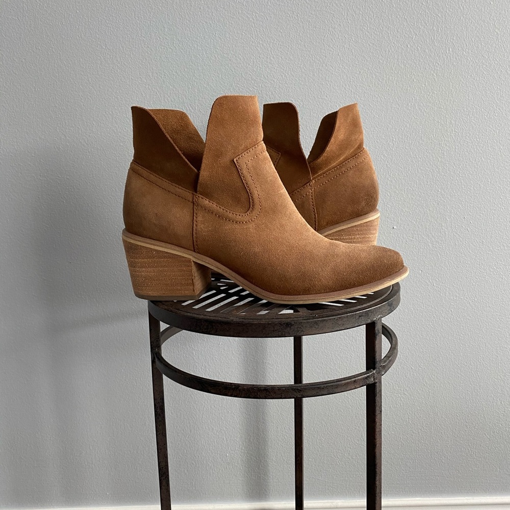 BP Brice notched booties